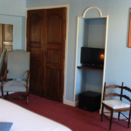 Hotel Logis La Gamade Donzenac Zewnętrze zdjęcie