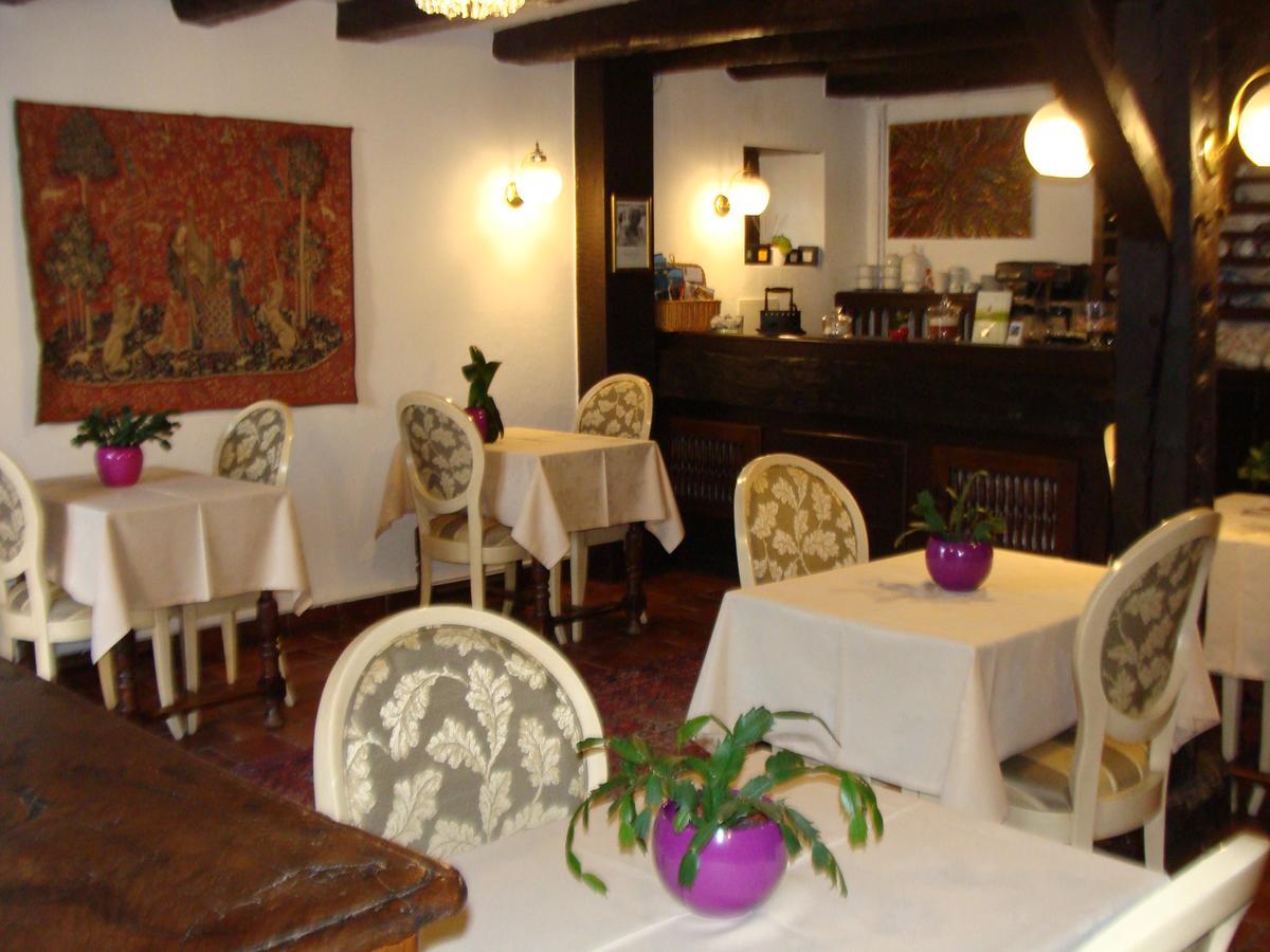 Hotel Logis La Gamade Donzenac Zewnętrze zdjęcie